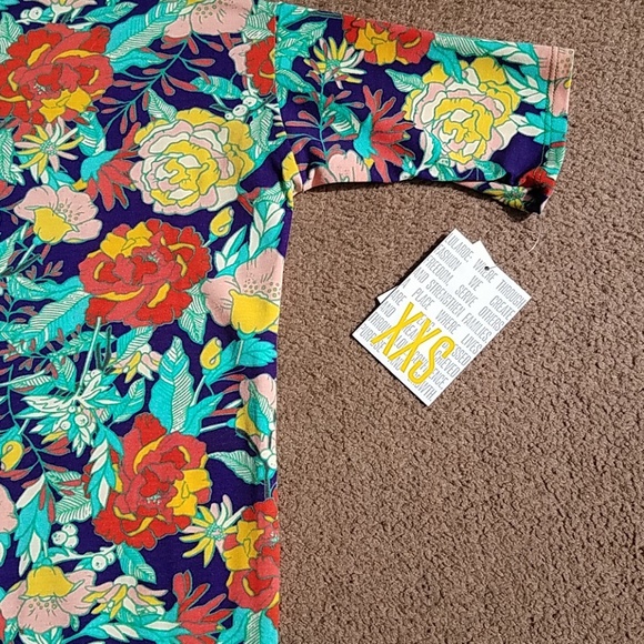 Lularoe Floral Irma - Picture 2 of 3